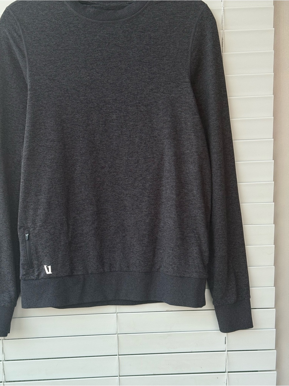 Vuori Ponto Performance Crew Charcoal Heather Sweatshirt Men's V224 S Dreamknit - Picture 6 of 12